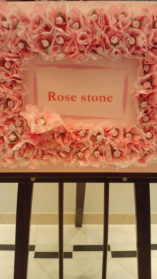 パワーストーンアドバイザー美輪のHAPPY便り * Rose stone *